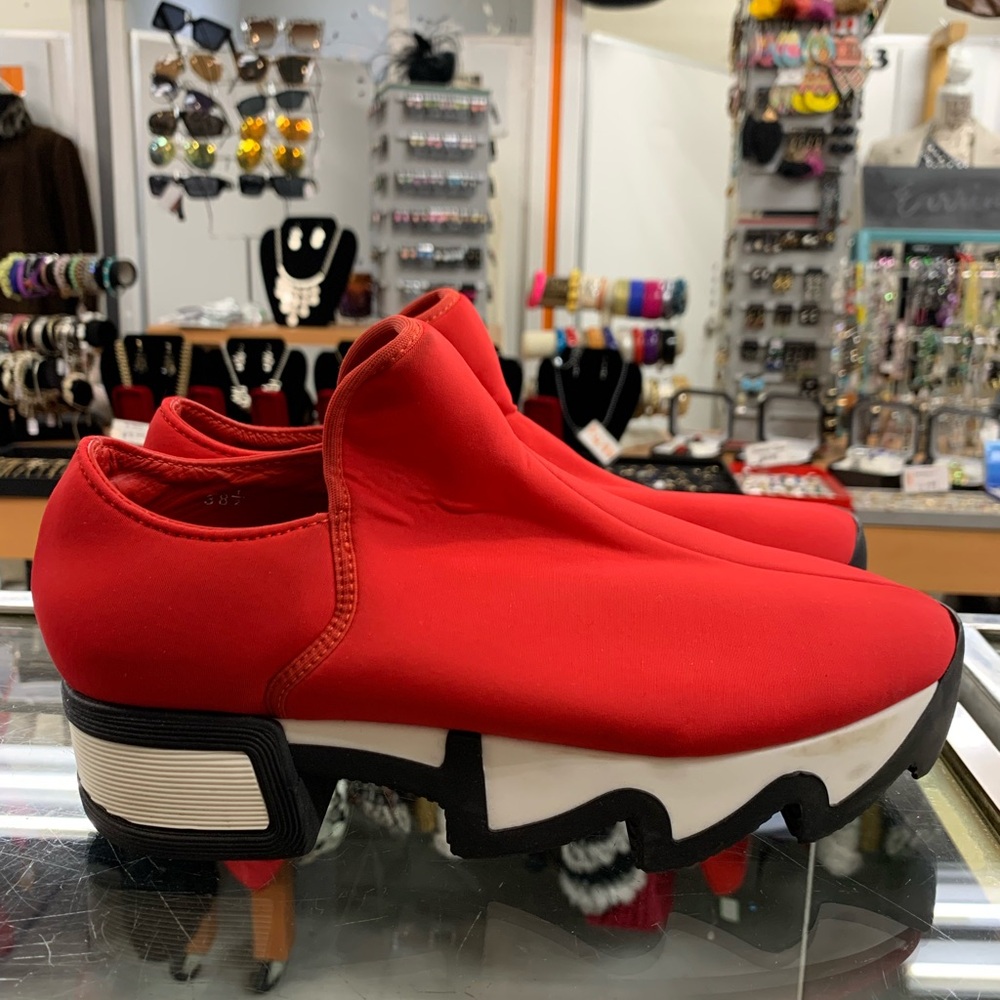 iRi Red Sneakers with Chunky Sole